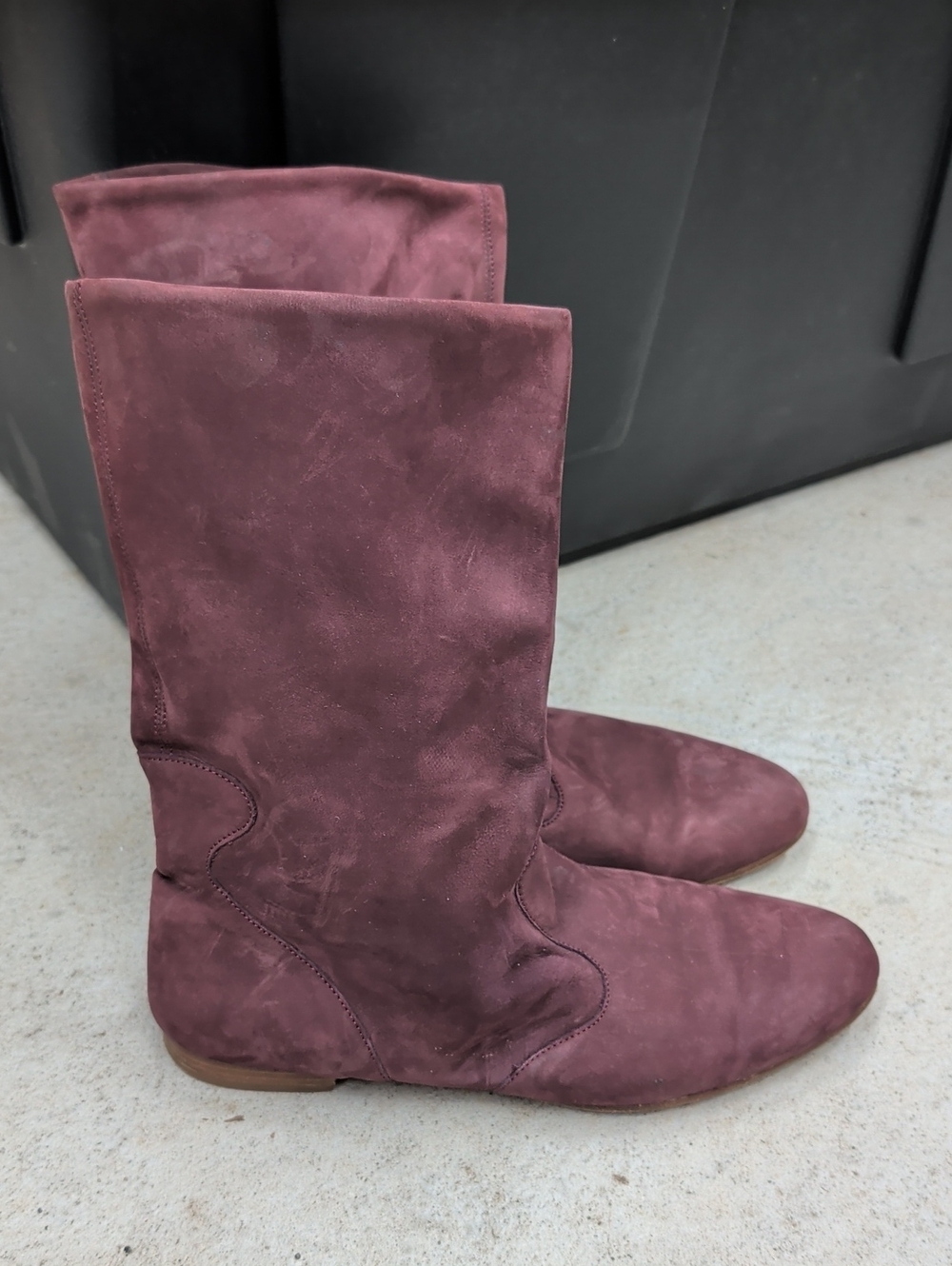 Pare Gabia Isidores wine suede slouch Mid-Calf Suede Boots in Burgundy